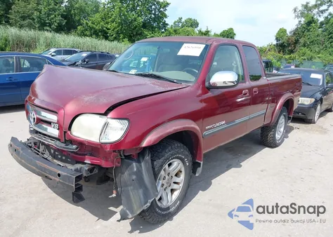 2003 Toyota Tundra Sr5 V8 z USA, uszkodzony, nr VIN 5TBBT44133S400834